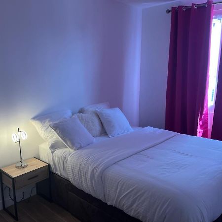 Appartement Spacieux Clichy-sous-Bois Ngoại thất bức ảnh