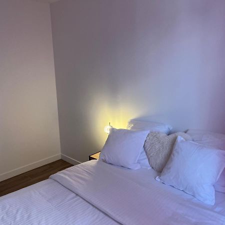 Appartement Spacieux Clichy-sous-Bois Ngoại thất bức ảnh