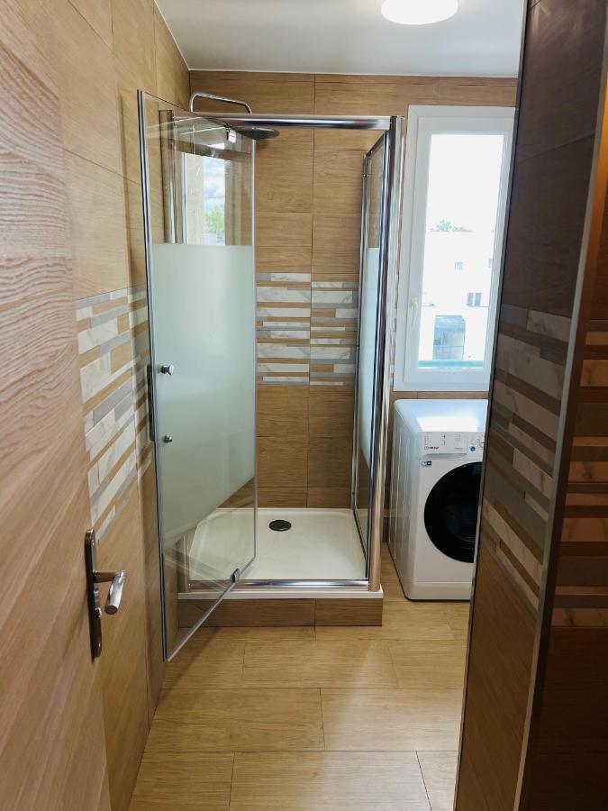 Appartement Spacieux Clichy-sous-Bois Ngoại thất bức ảnh