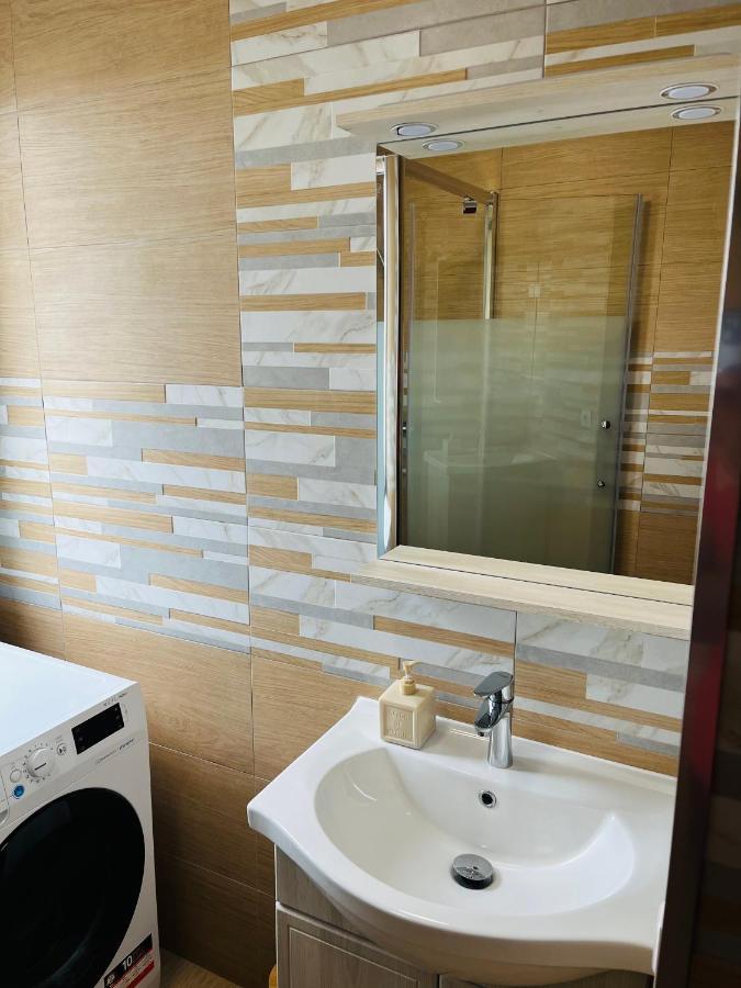 Appartement Spacieux Clichy-sous-Bois Ngoại thất bức ảnh