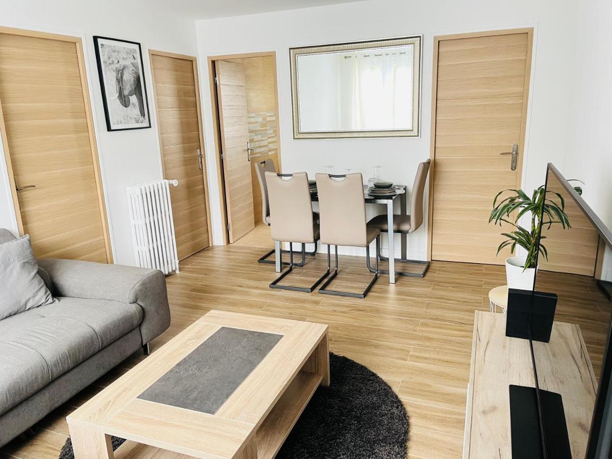 Appartement Spacieux Clichy-sous-Bois Ngoại thất bức ảnh