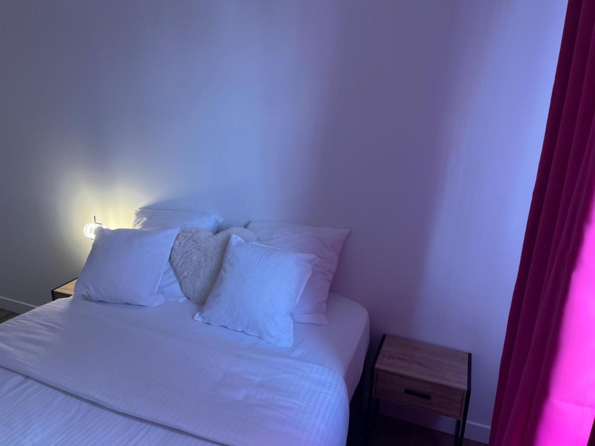 Appartement Spacieux Clichy-sous-Bois Ngoại thất bức ảnh