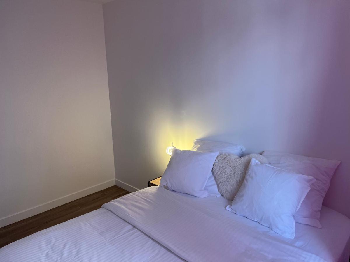 Appartement Spacieux Clichy-sous-Bois Ngoại thất bức ảnh